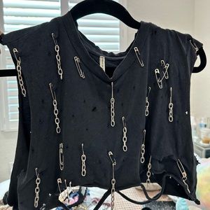 Cropped top tank with rips and chains
